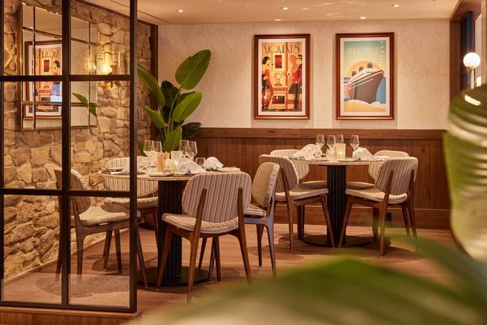 Viva Cruises Viva Two - Moments 3.jpg